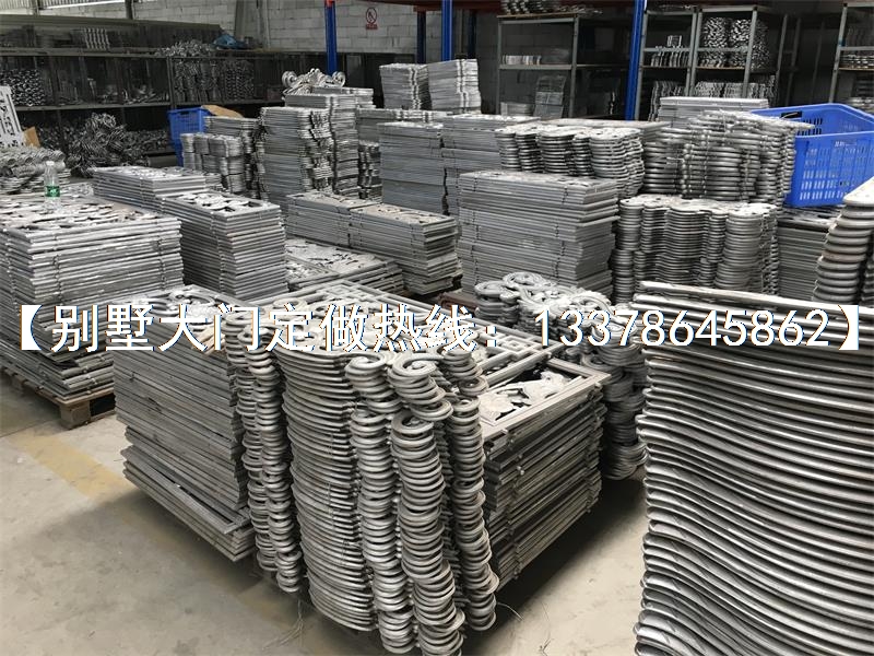 大门铝艺配件仓库